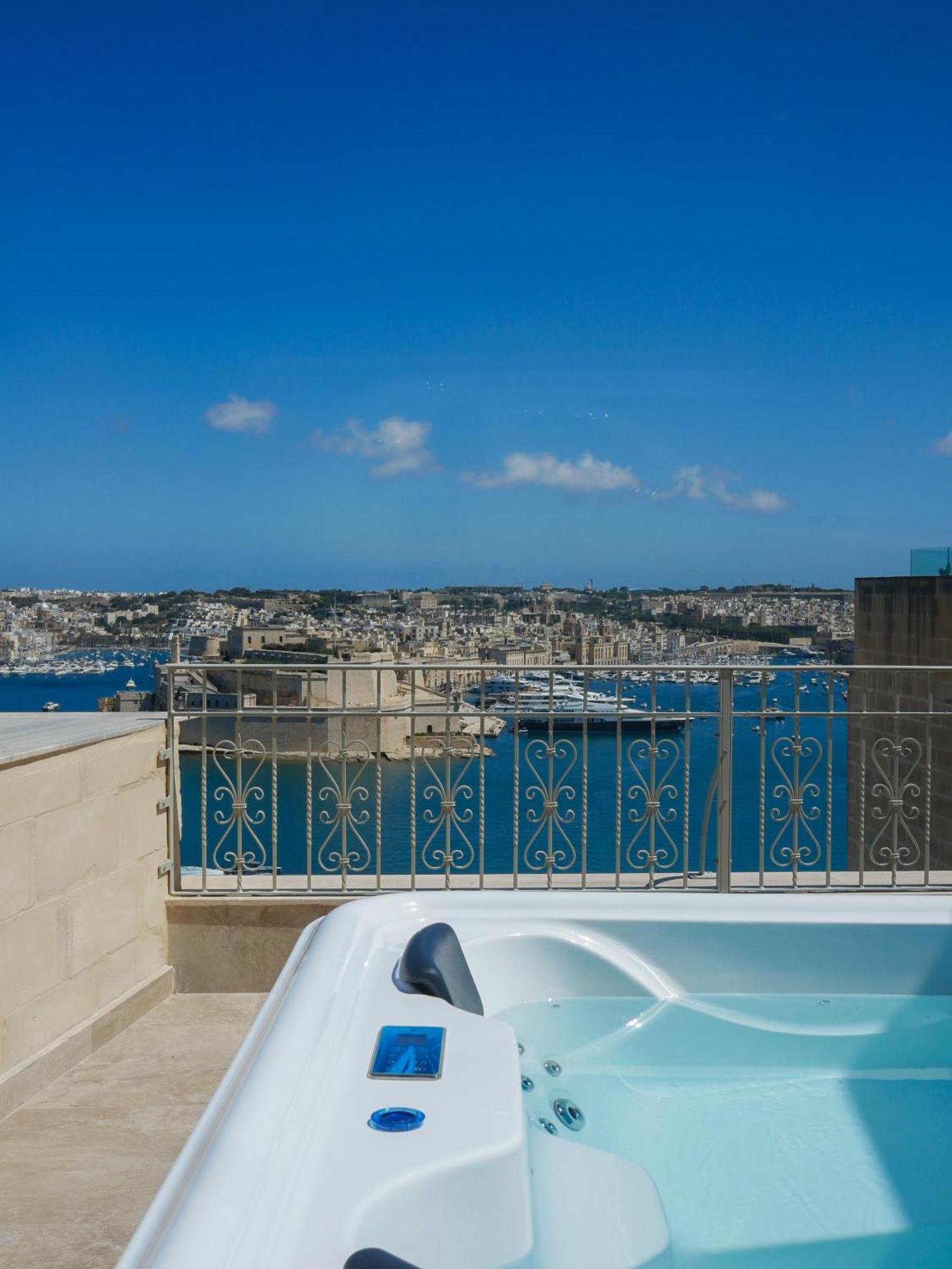Battery House Otel Valletta Oda fotoğraf