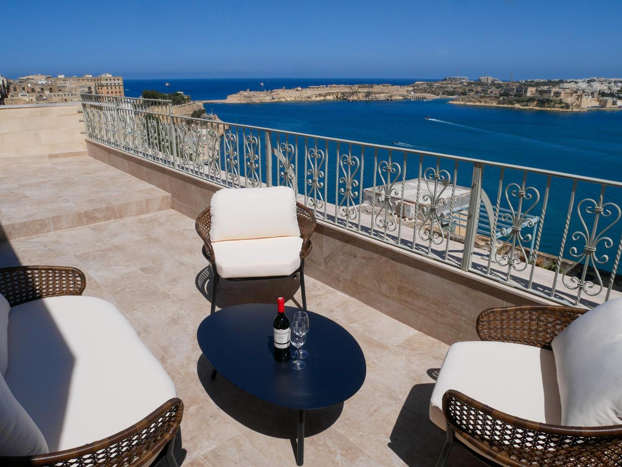 Battery House Otel Valletta Dış mekan fotoğraf